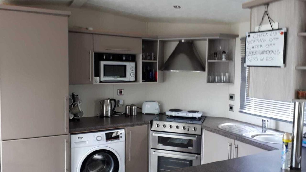 Summer Lodge Luxury Caravan In Hastings Free Wifi Dış mekan fotoğraf